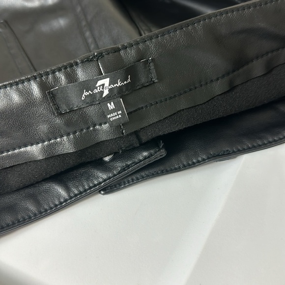 7 For All Mankind The High Waist Ankle Skinny Faux Leather With Faux Pockets M - Picture 4 of 7